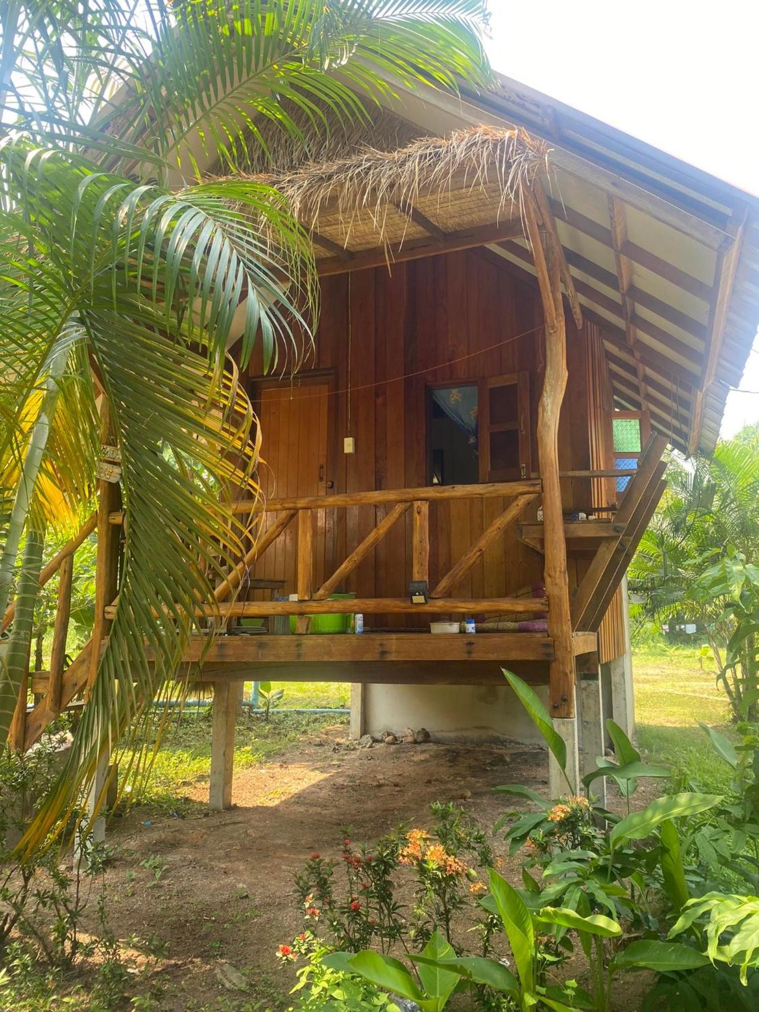 Seree Bungalows & Chill Bar Ко Чанг Экстерьер фото